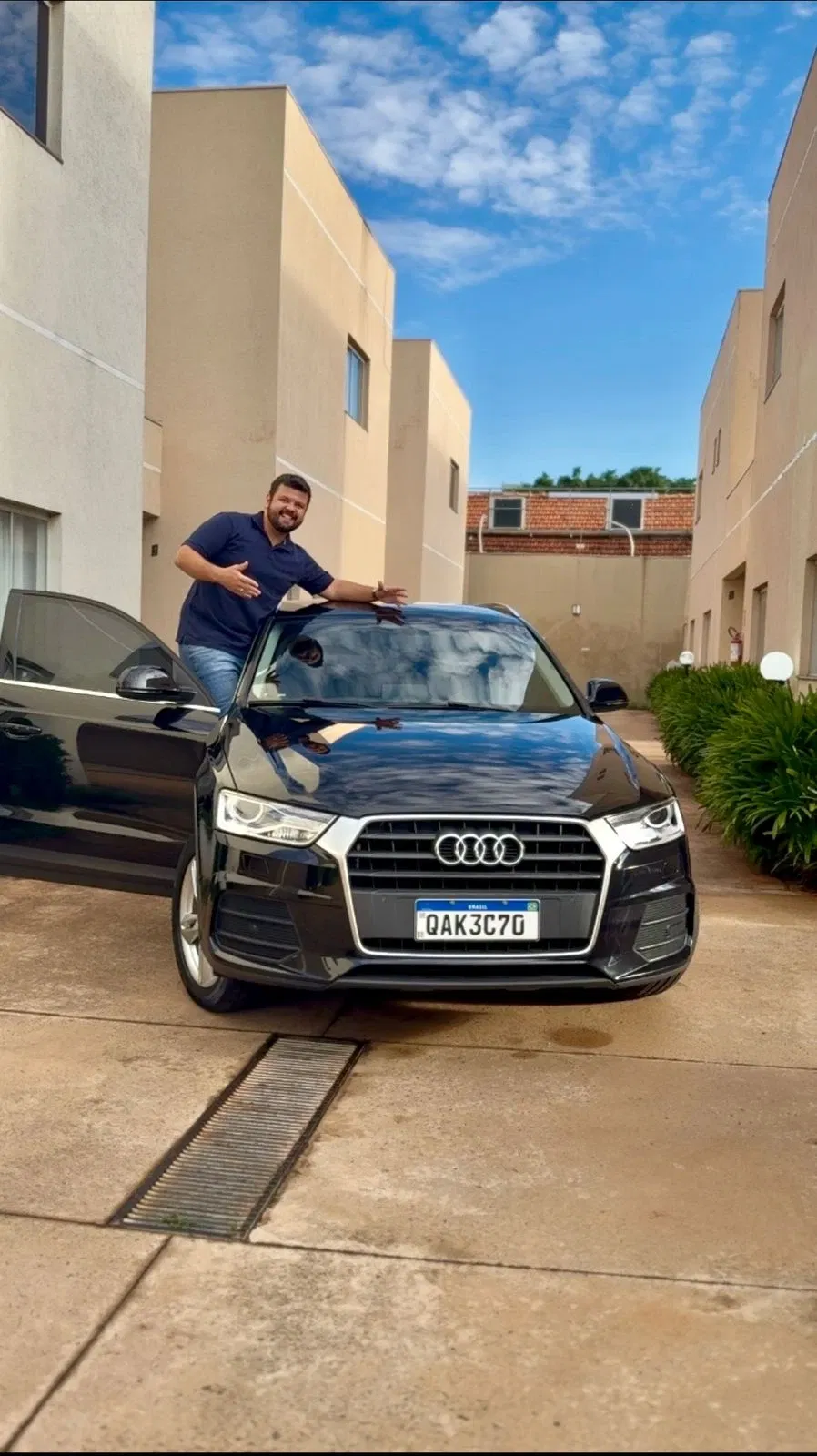 AUDI Q3 2018 + 01 ANO DE SEGURO