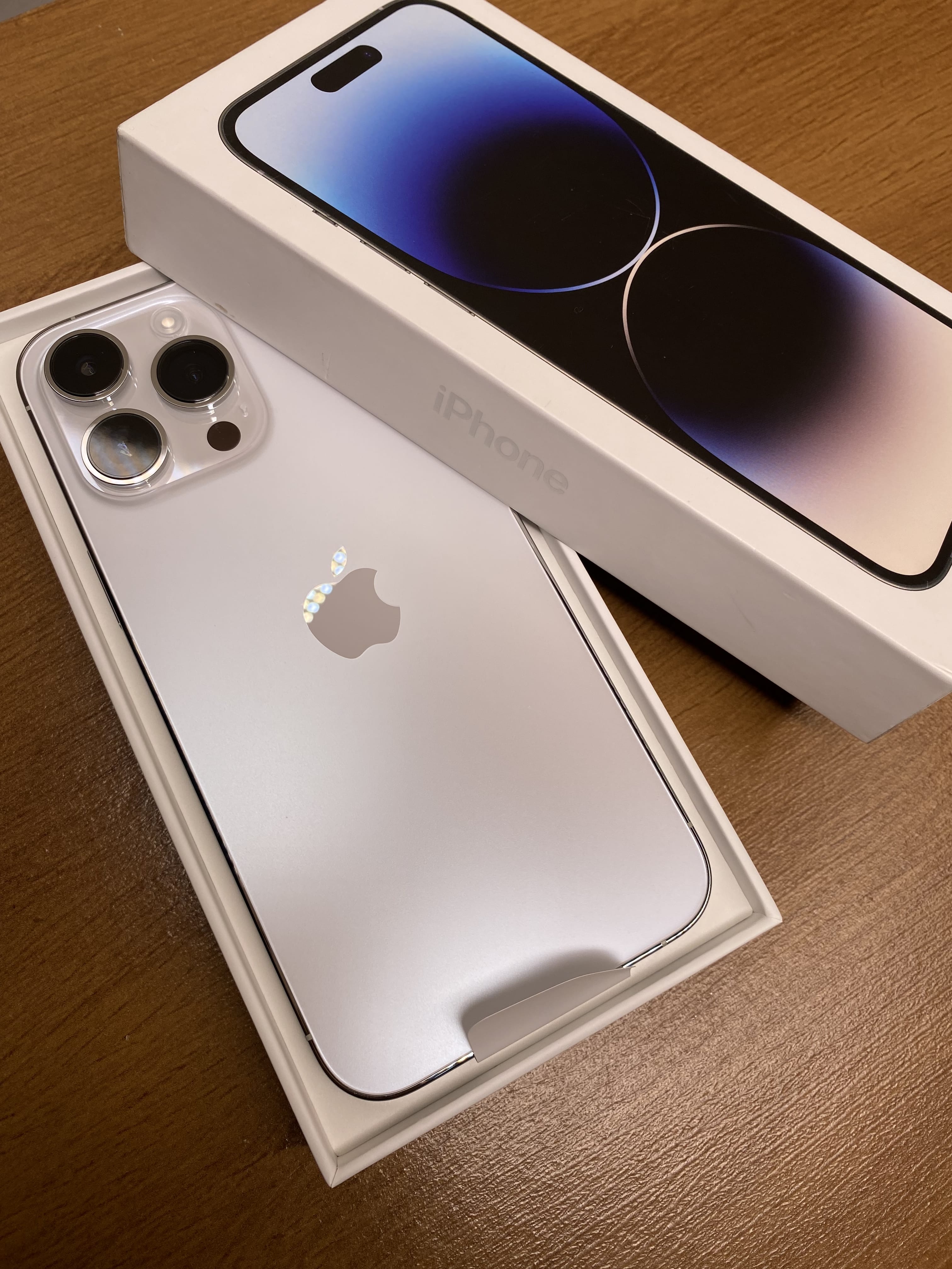 2 IPHONES 12 128GB BRANCO E ROXO