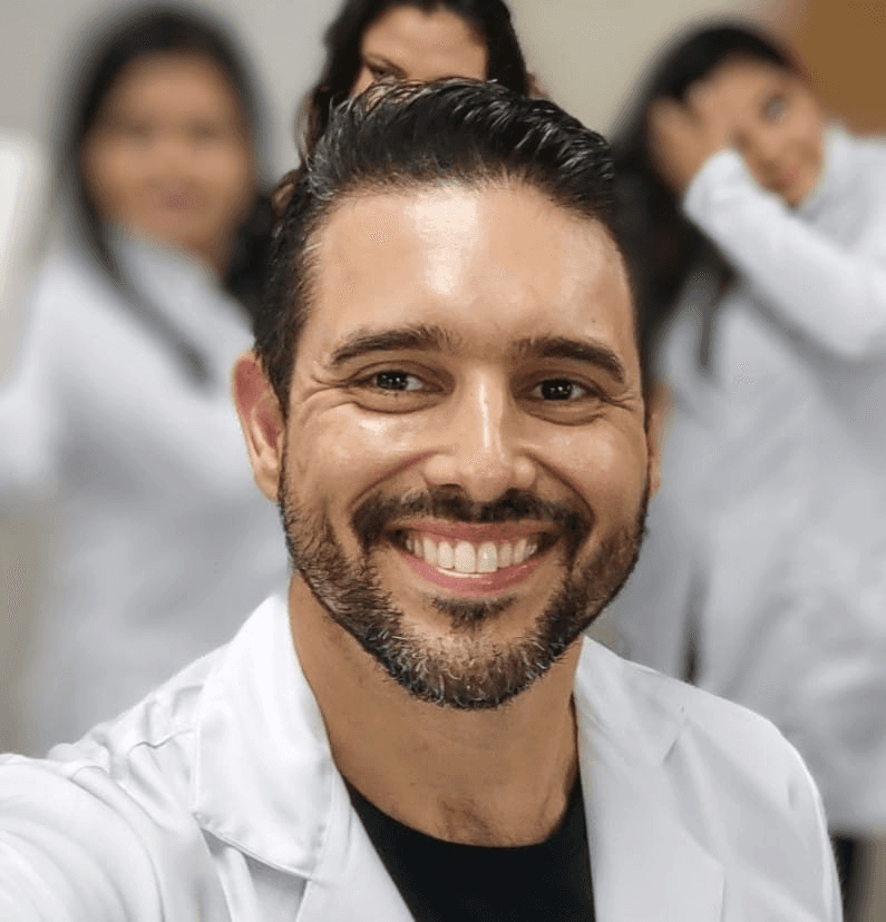 Ação entre amigos para eu continuar na caminhada do sonho de me tornar um médico.