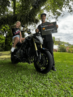 CB 1000r ou 20 mil reais