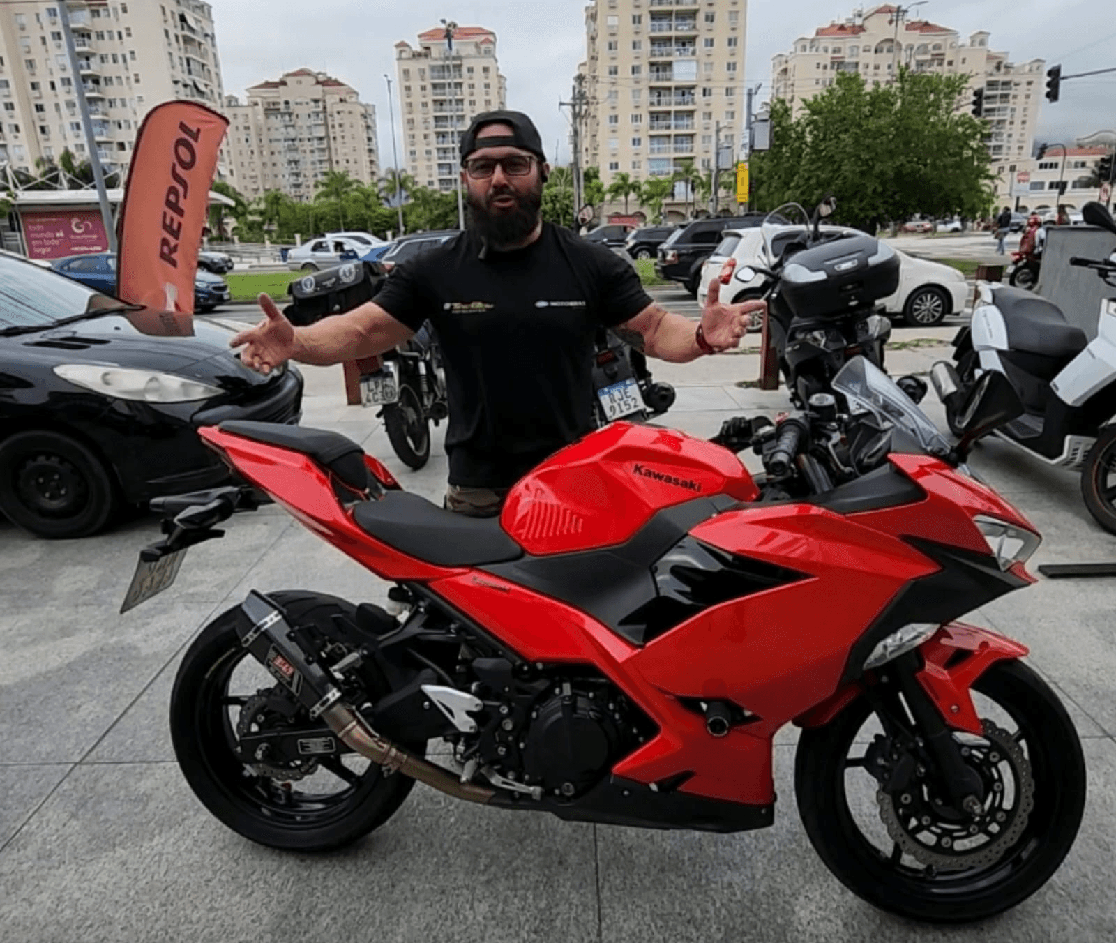 Kawasaki Ninja 400 ou PIX de 28.000,00