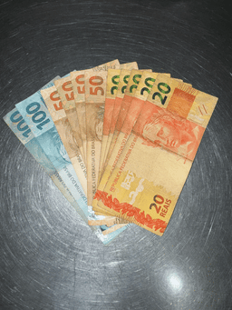 500 REAIS NO PIX NÁ HORÁ