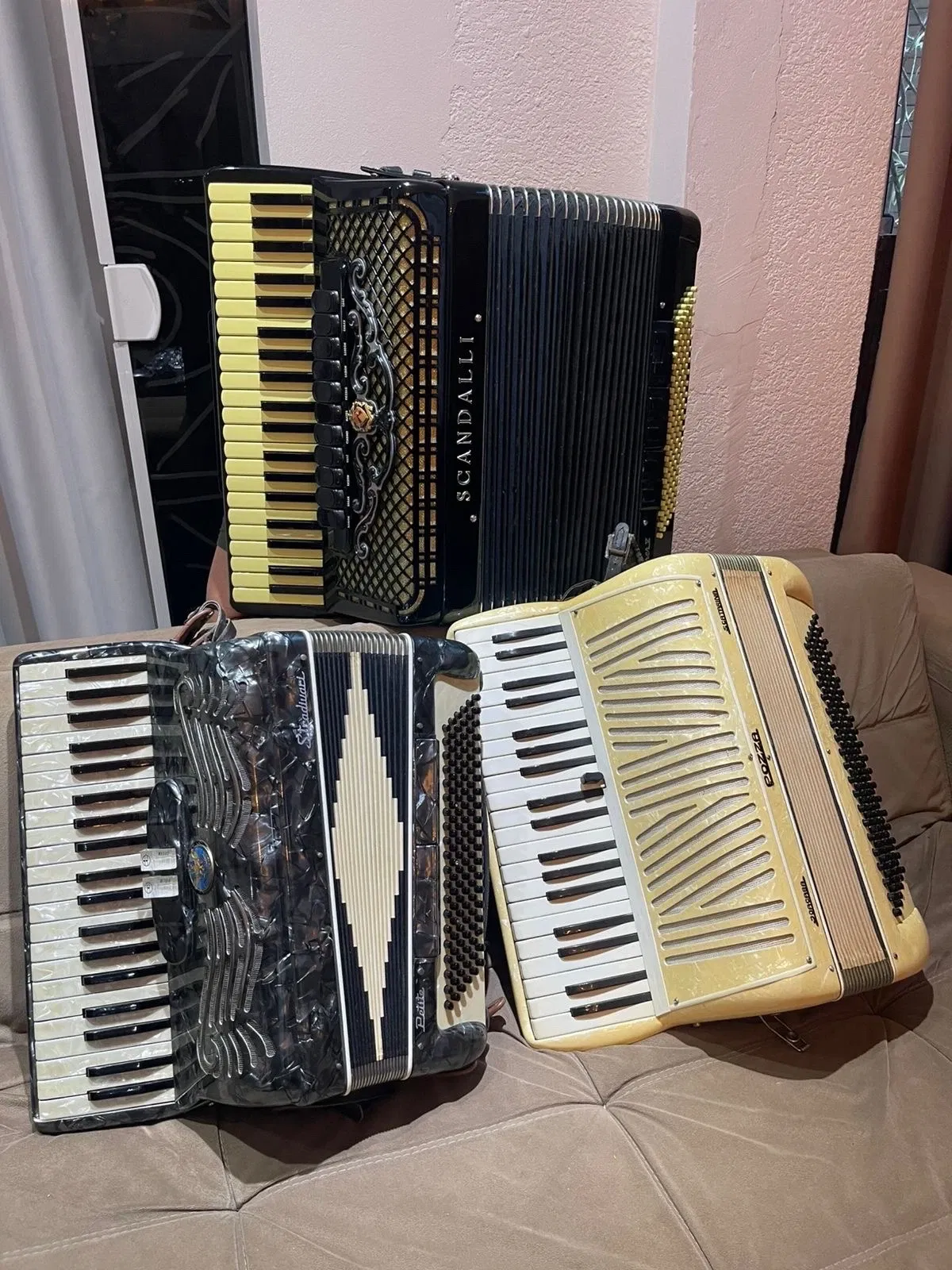 2ª MEGA RIFA - 3 ACORDEONS