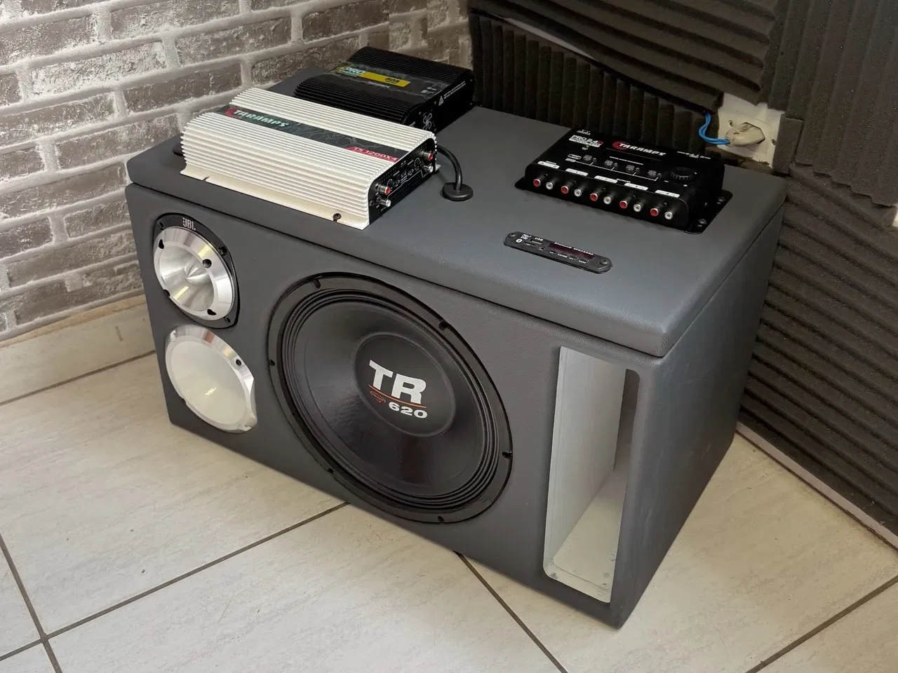 CAIXA BOB TRIO TR620 GRAFITE + FULL TARAMPS