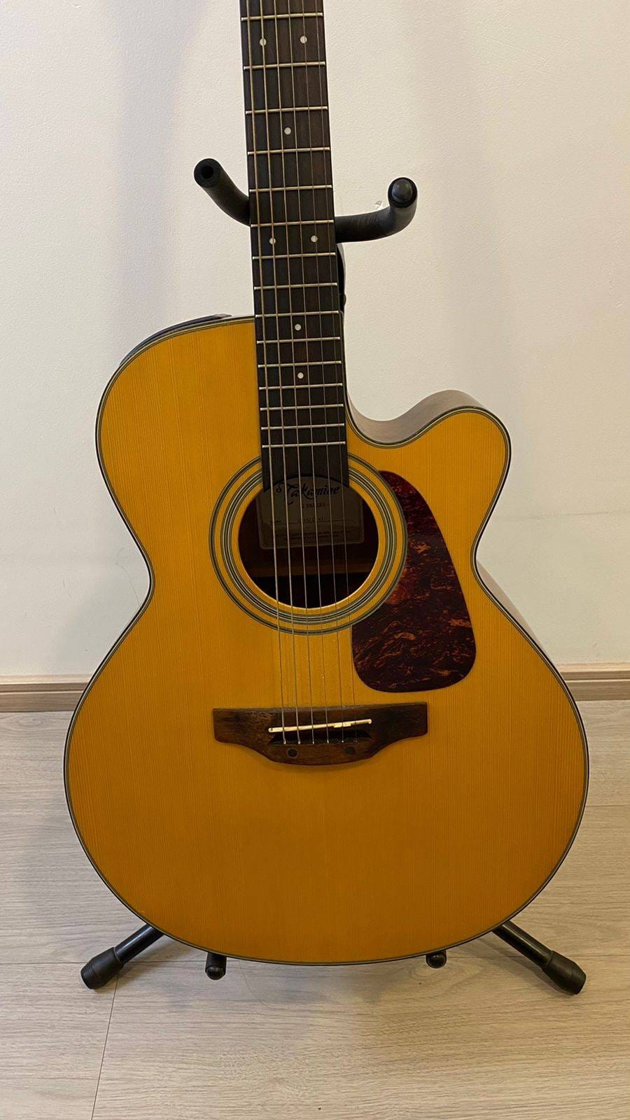 Violão Takamine do Cadu